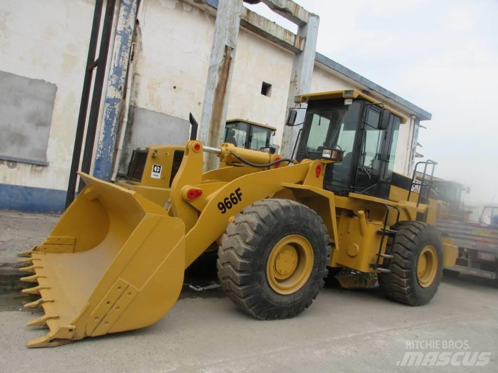 CAT 966 F Pyöräkuormaajat