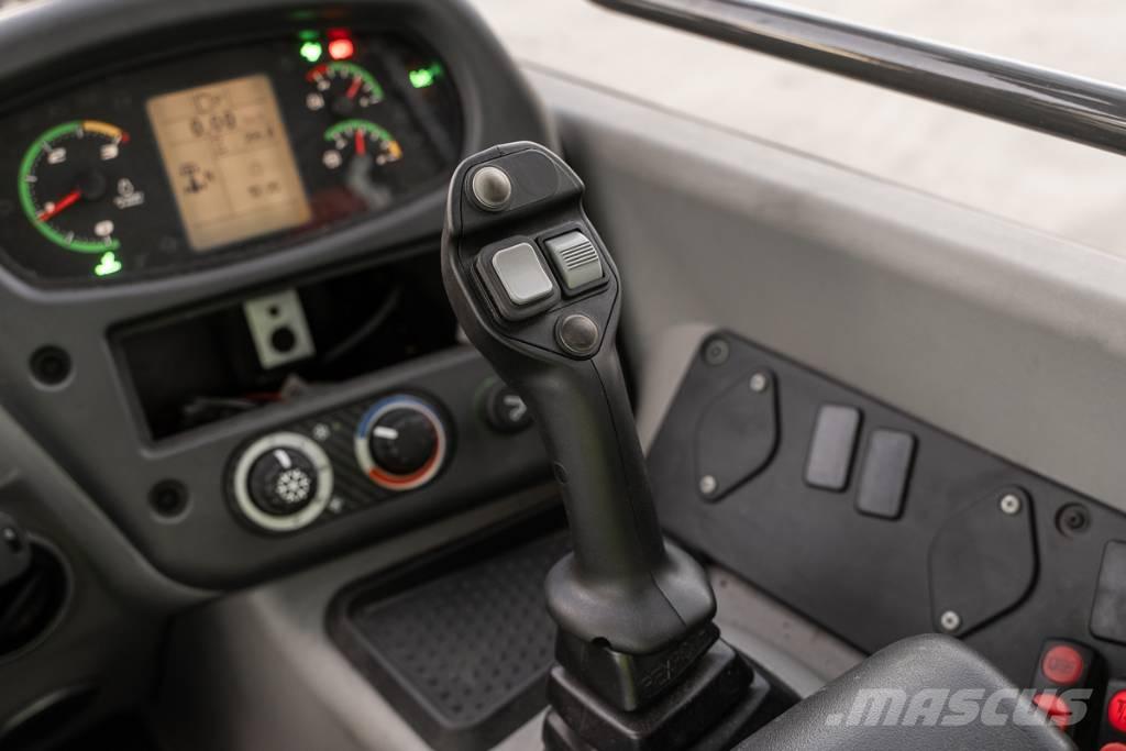 CASE 321 F Pyöräkuormaajat