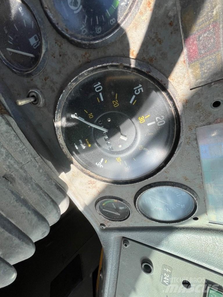 Volvo A25c Dumpperit
