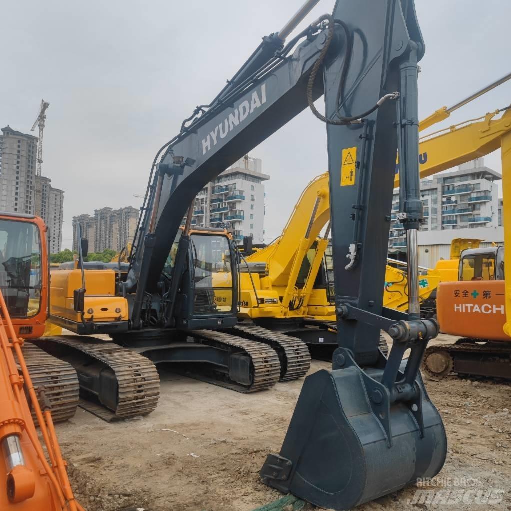 Hyundai R 225LC-9T Telakaivukoneet