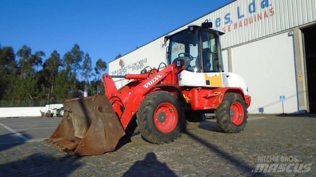 Volvo L 30 B Pyöräkuormaajat
