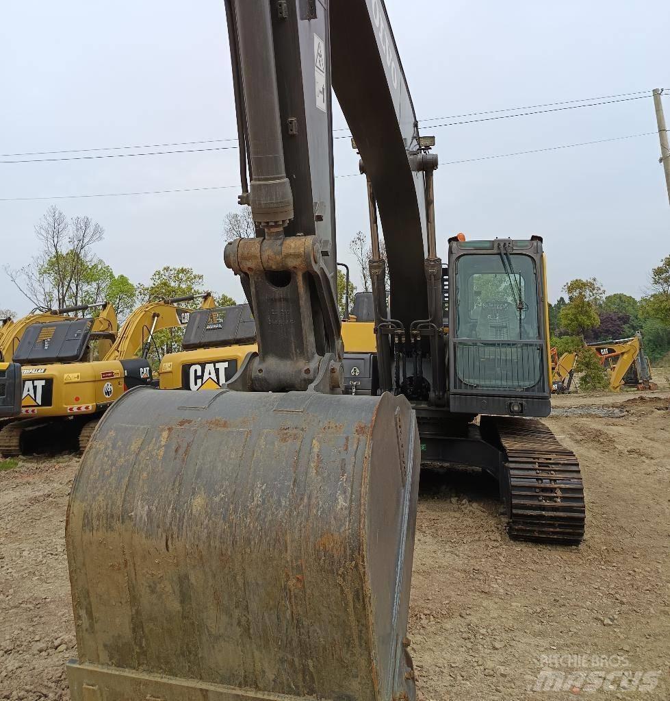 Volvo EC 210 Telakaivukoneet