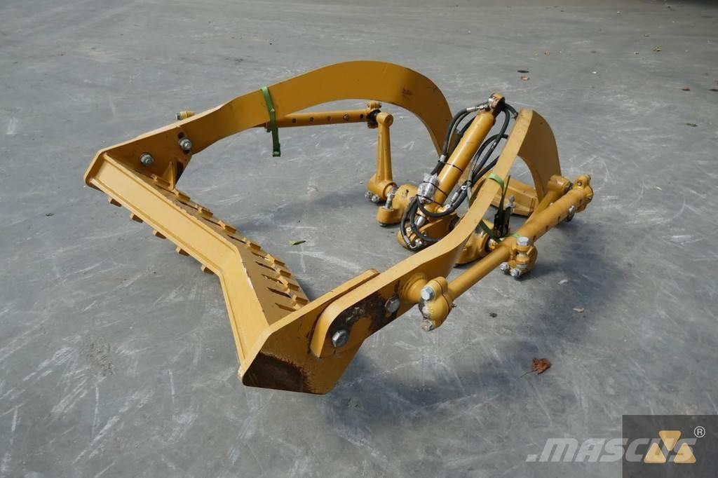 CAT 140M Scarifier Muut