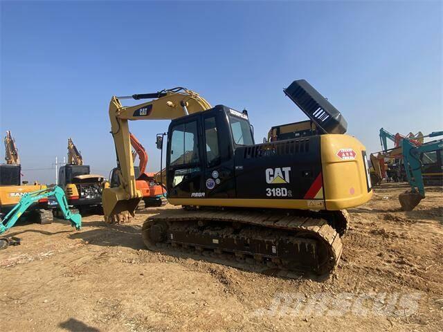 CAT 318D2 Telakaivukoneet