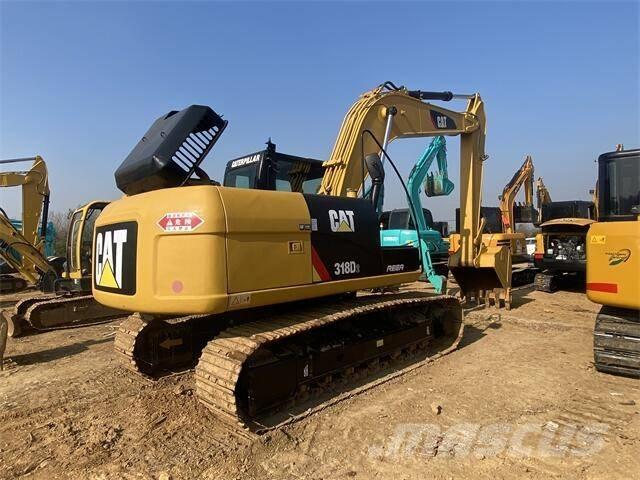 CAT 318D2 Telakaivukoneet