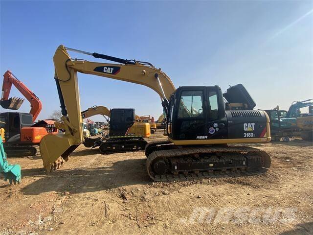 CAT 318D2 Telakaivukoneet