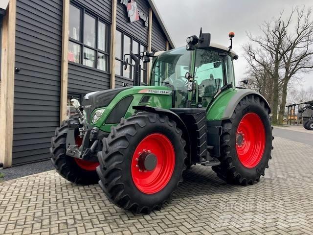Fendt 724 Traktorit