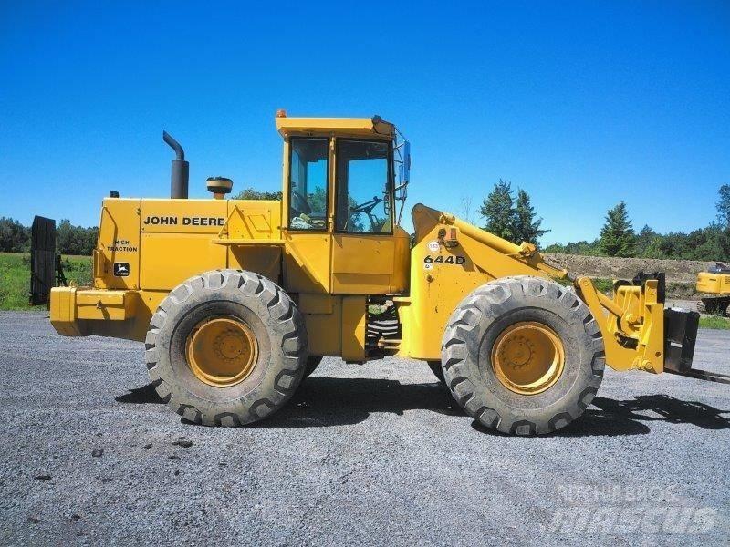 John Deere 644 D Pyöräkuormaajat