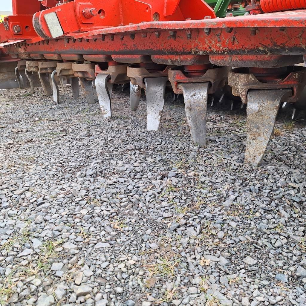 Kuhn HR 3004 Combination drills