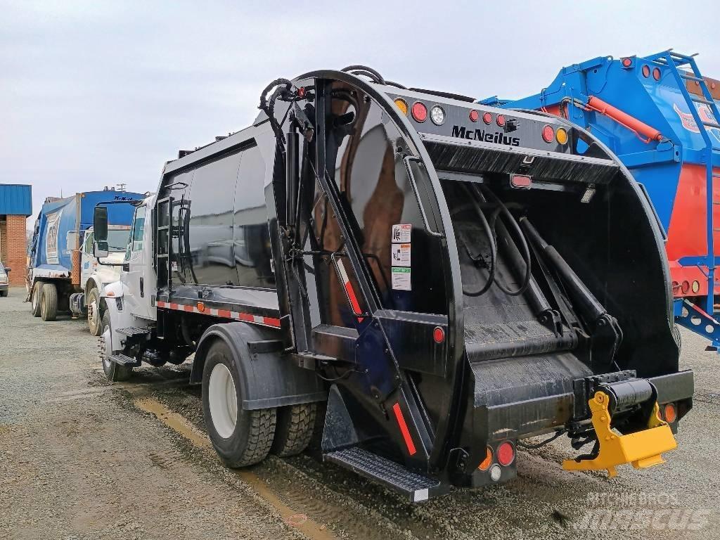 International 4600 Jäteautot