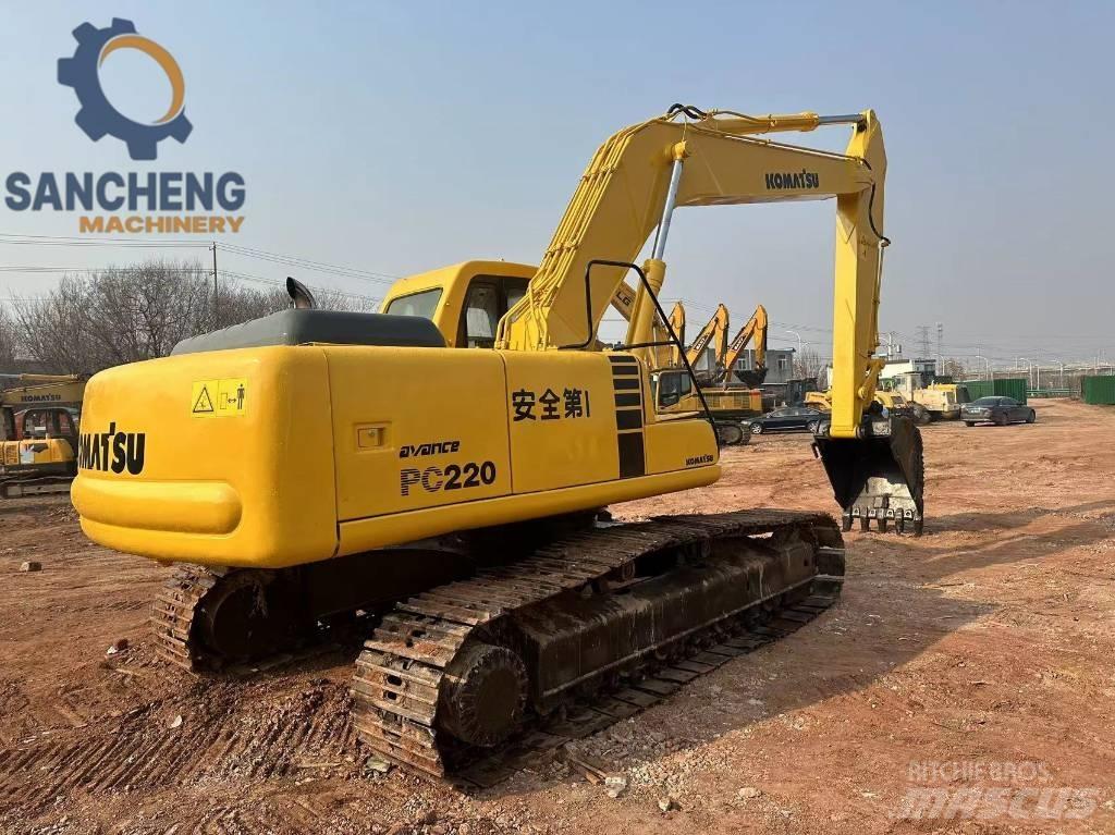 Komatsu PC 220 Telakaivukoneet