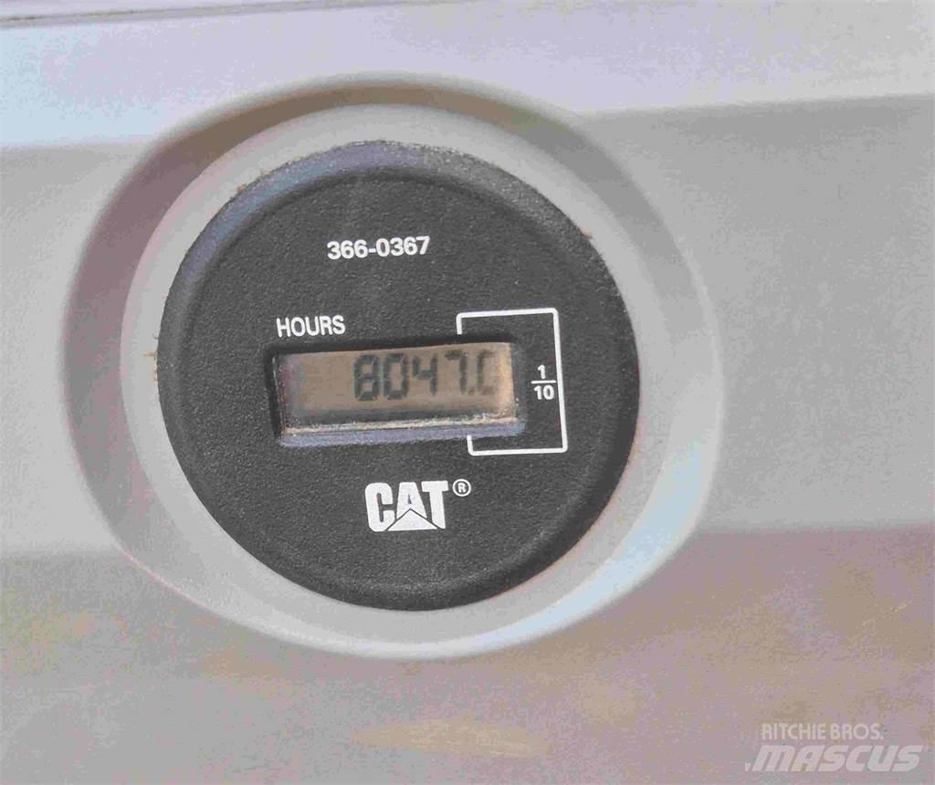 CAT 325FLCR Telakaivukoneet