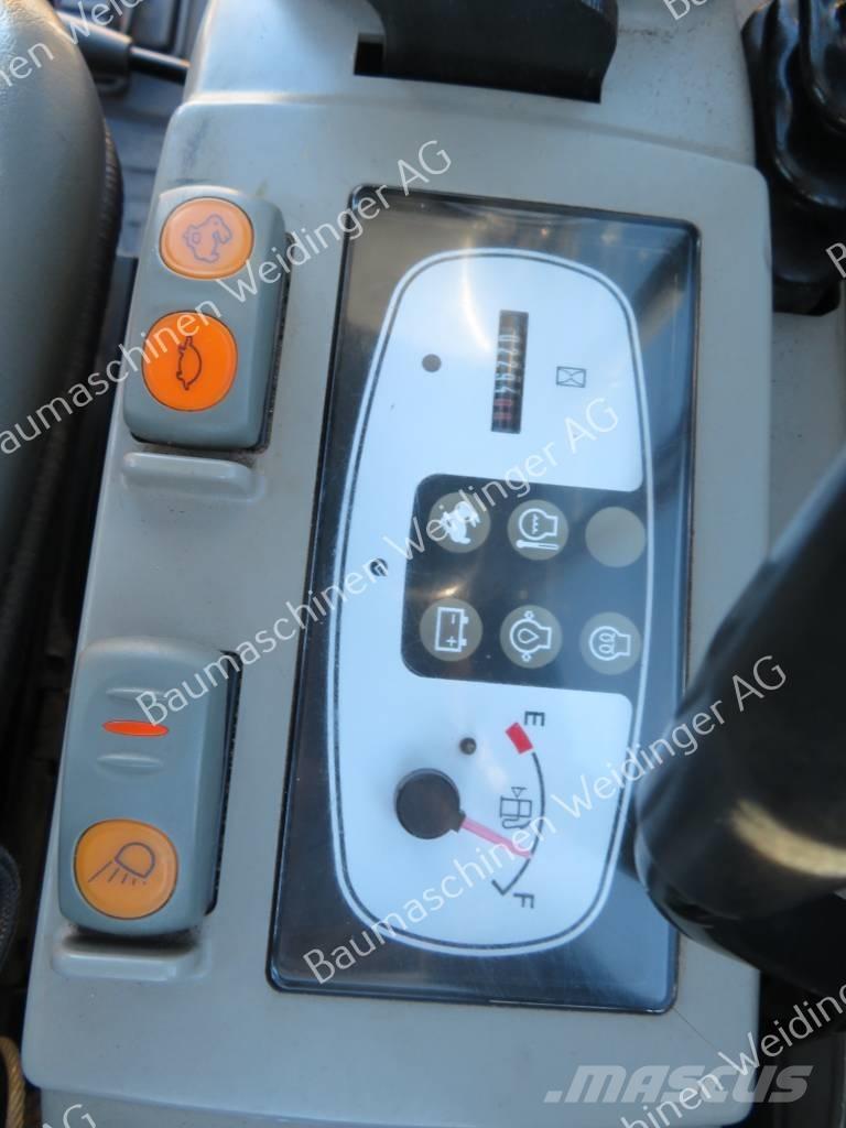 Komatsu PC 16 R-3HS Minikaivukoneet < 7t