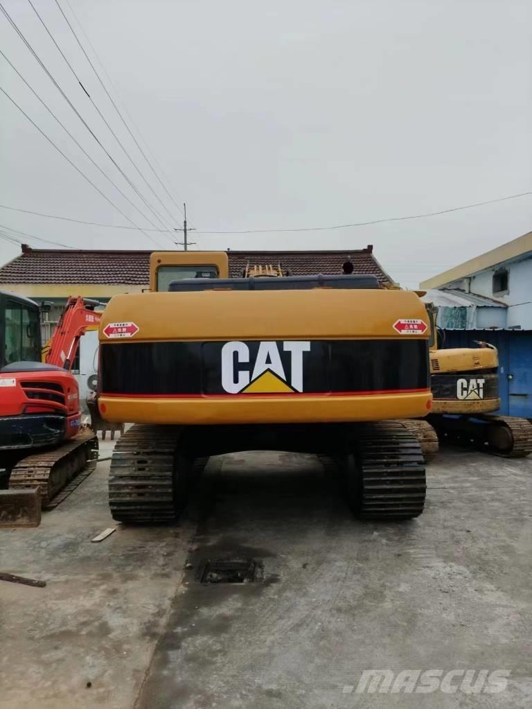 CAT 325 C Telakaivukoneet