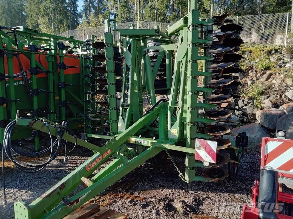 Amazone Catros 5500 Kiekkomultaimet ja lautasäkeet