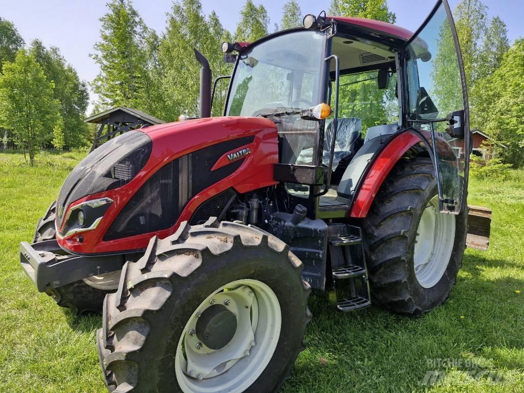 Valtra A 105 Traktorit