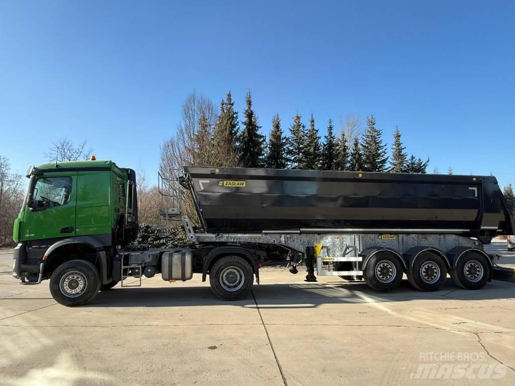 Mercedes-Benz Arocs Vetopöytäautot