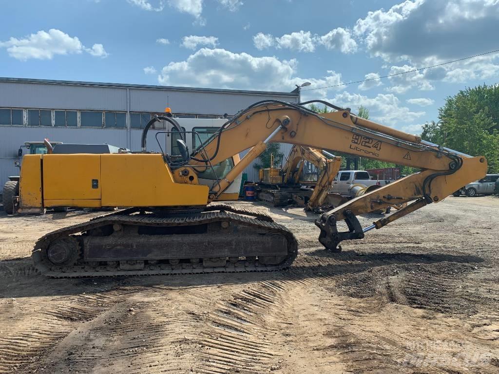Liebherr R 924 Telakaivukoneet