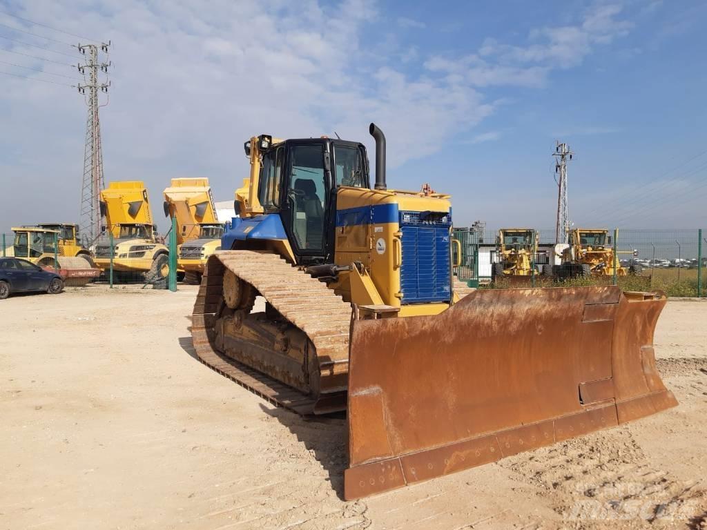 CAT D6N LGP Telaketjupuskutraktorit