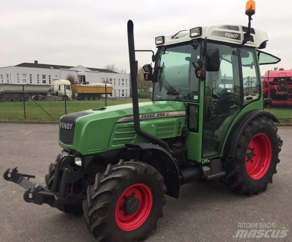 Fendt 208 V Traktorit