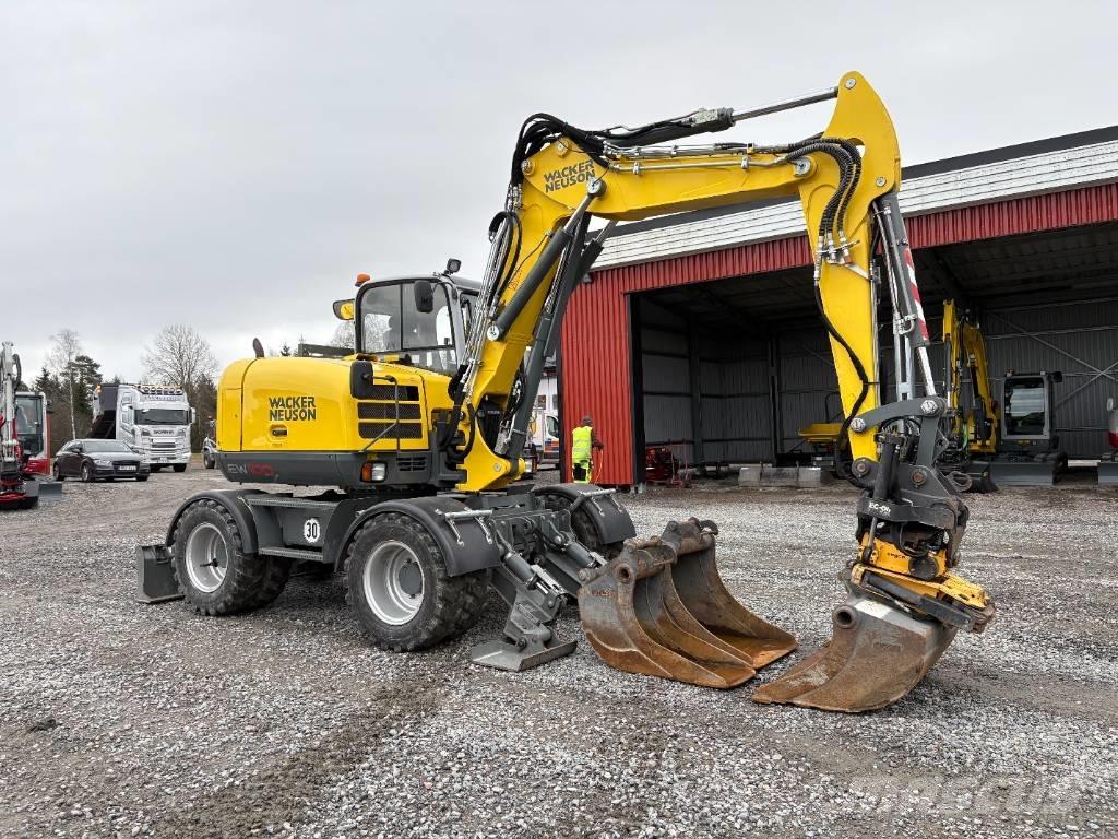 Wacker Neuson EW100 Pyöräkaivukoneet
