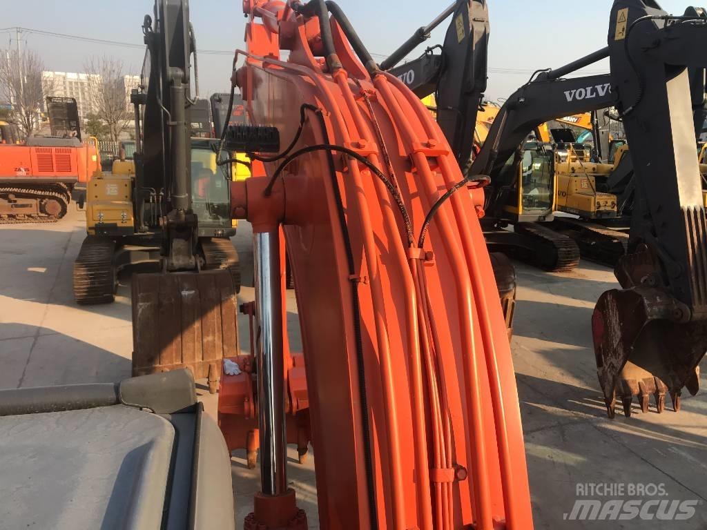 Hitachi ZX 130 Telakaivukoneet