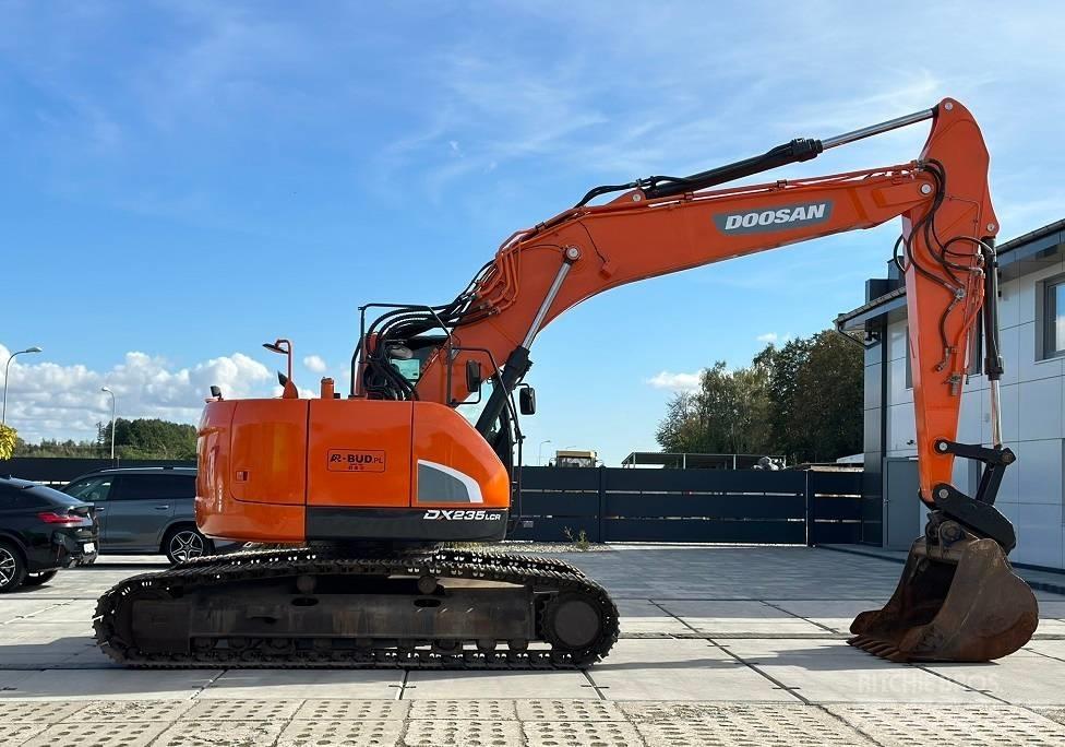 Doosan DX 235 LCR Telakaivukoneet