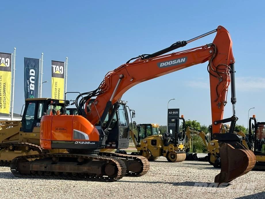 Doosan DX 235 LCR Telakaivukoneet