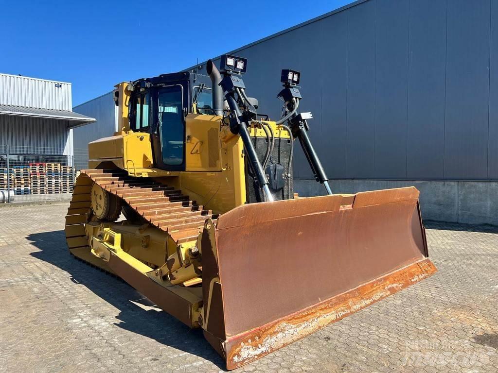 CAT D6T LGP Telaketjupuskutraktorit