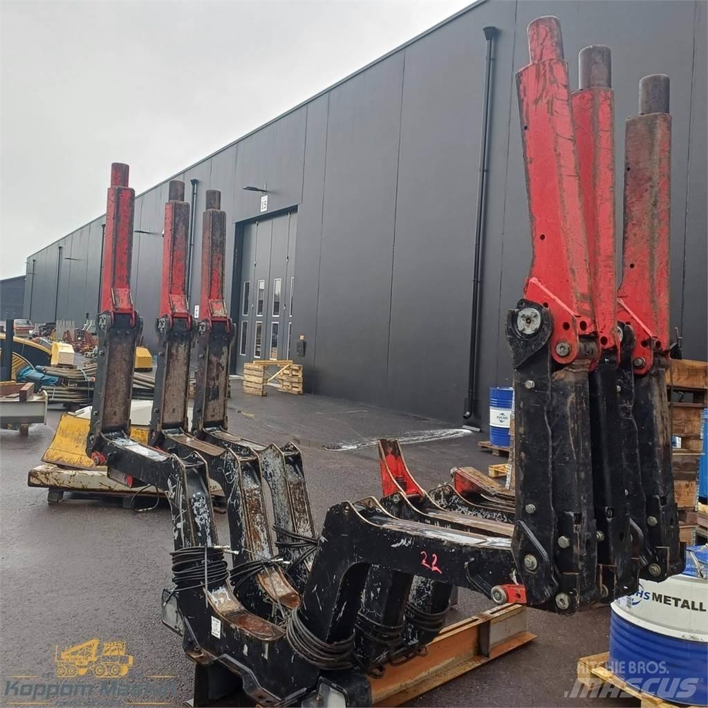Komatsu 895 Muut