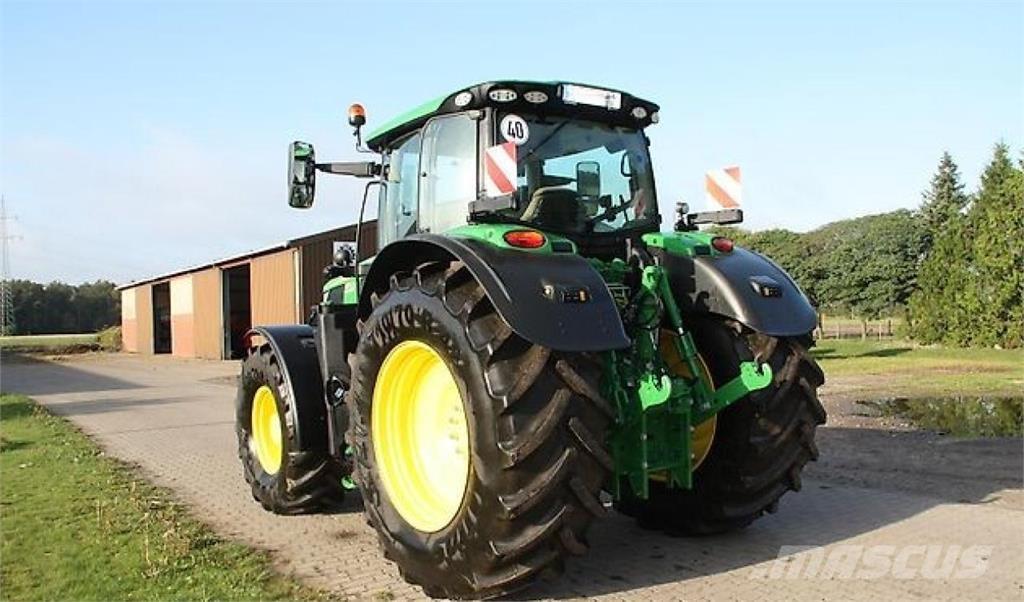 John Deere 6R195 Traktorit