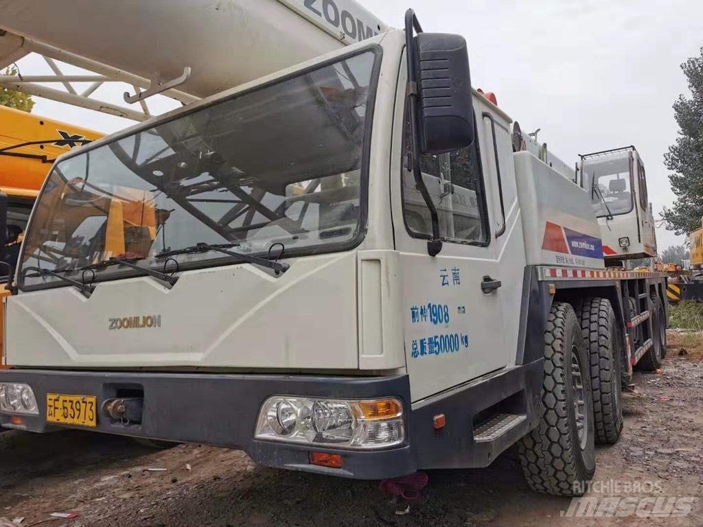 Zoomlion QY80V Mobiilinosturit