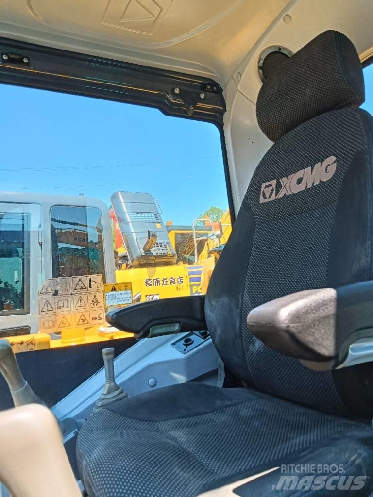 XCMG XE 60 DA Minikaivukoneet < 7t