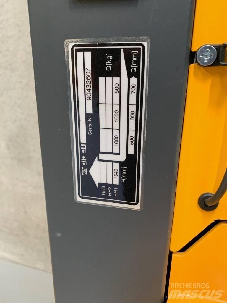 Jungheinrich EMC 110 Käyden ajettavat pinoamistrukit