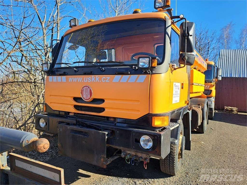 Tatra T 815 4X4 Kuorma-autoalustat