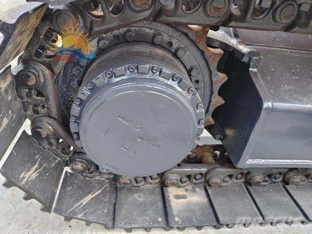 Doosan DX 300 LC Telakaivukoneet