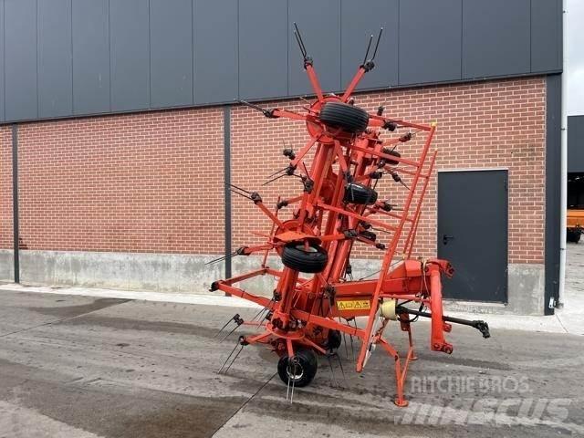 Kuhn GF8501 Pöyhimet ja haravat