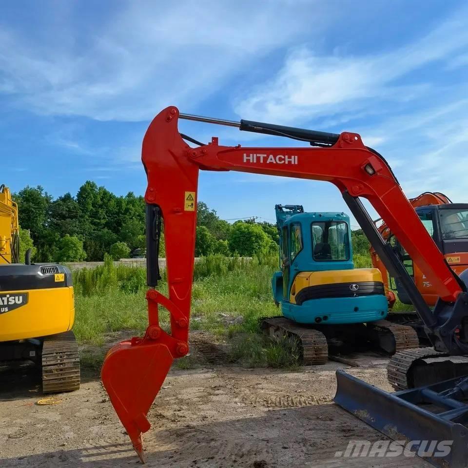 Hitachi ZX30 Minikaivukoneet < 7t