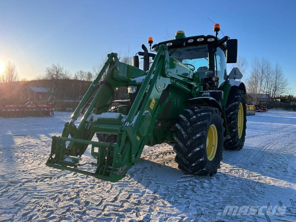 John Deere 6130 R Traktorit