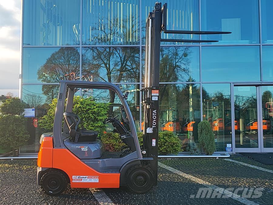 Toyota 02-8FDF15 Dieseltrukit