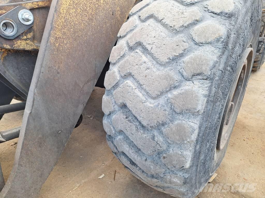 CAT 980 C Pyöräkuormaajat