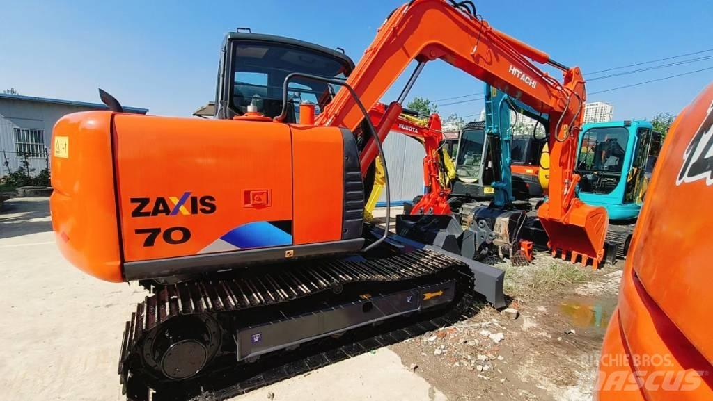 Hitachi ZX 70 Minikaivukoneet < 7t