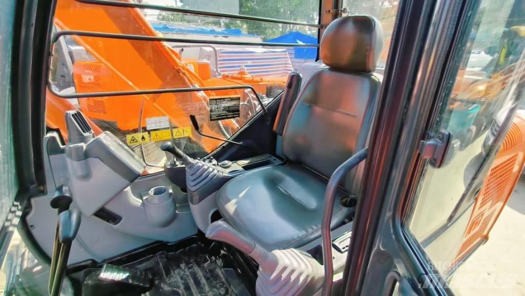 Hitachi ZX 70 Minikaivukoneet < 7t