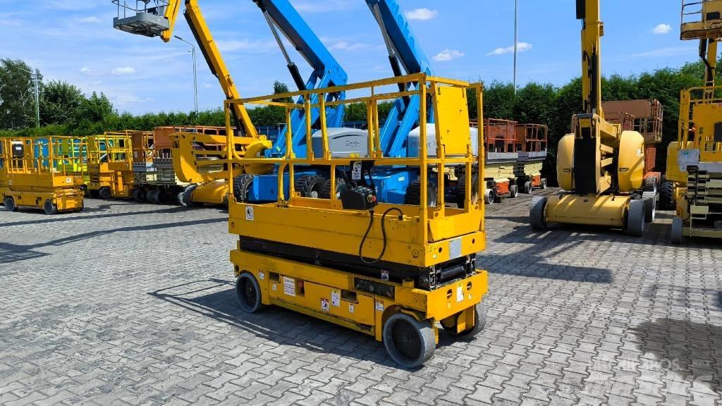 Haulotte Compact 8 Saksilavat