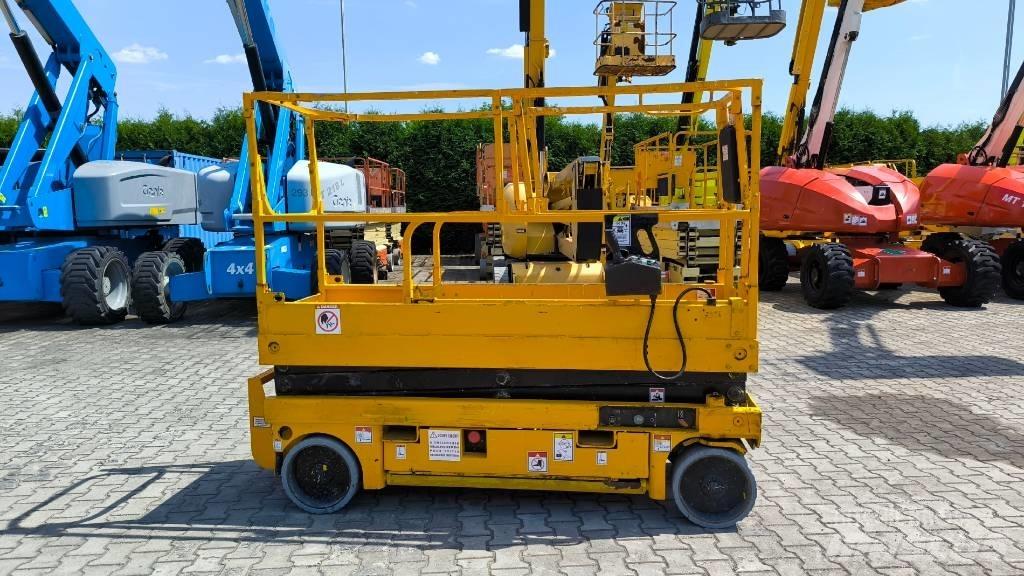 Haulotte Compact 8 Saksilavat