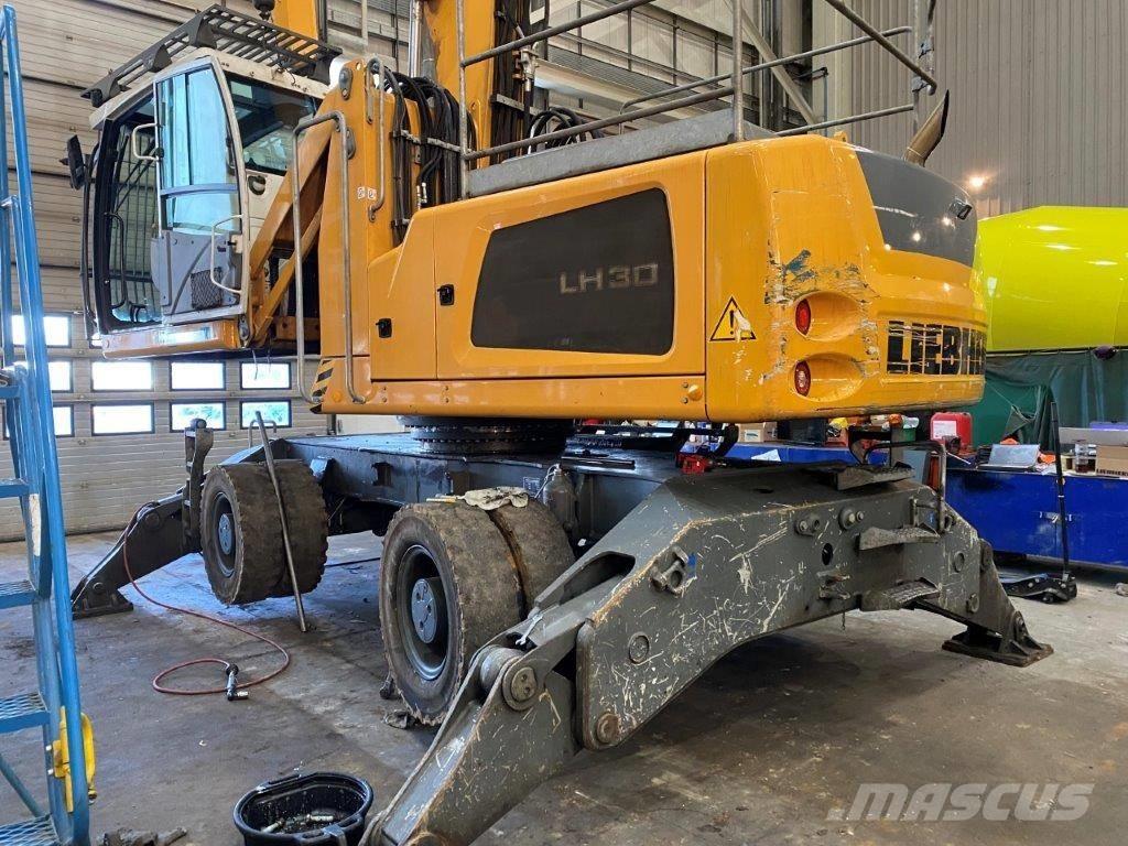 Liebherr LH 30 M Jätteenkäsittelijät