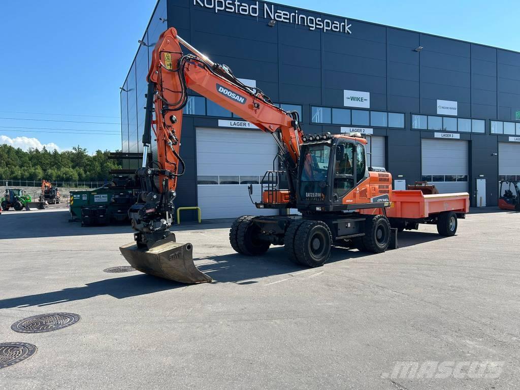 Doosan DX 140 W-5 Pyöräkaivukoneet