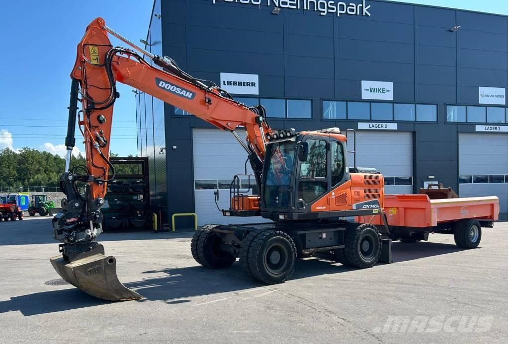 Doosan DX 140 W-5 Pyöräkaivukoneet