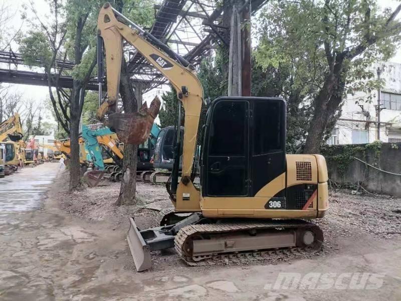 CAT 306 Minikaivukoneet < 7t