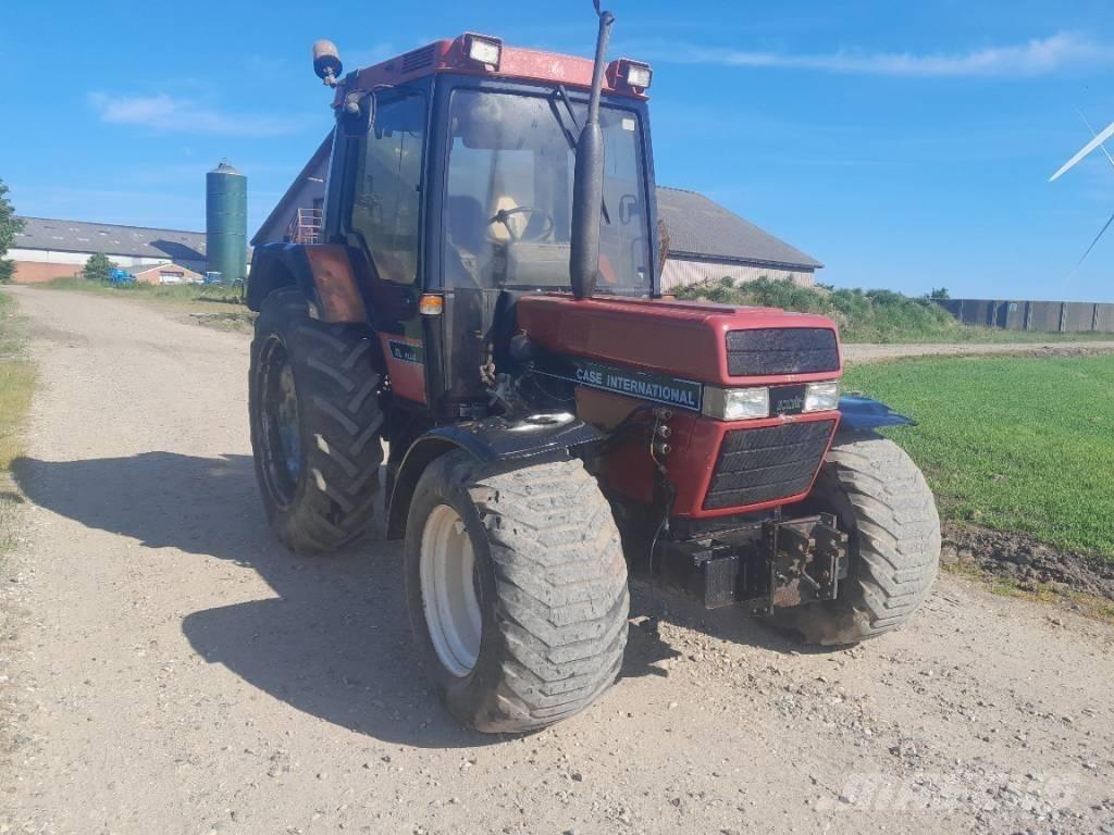 Case IH 845 XLA Plus Traktorit